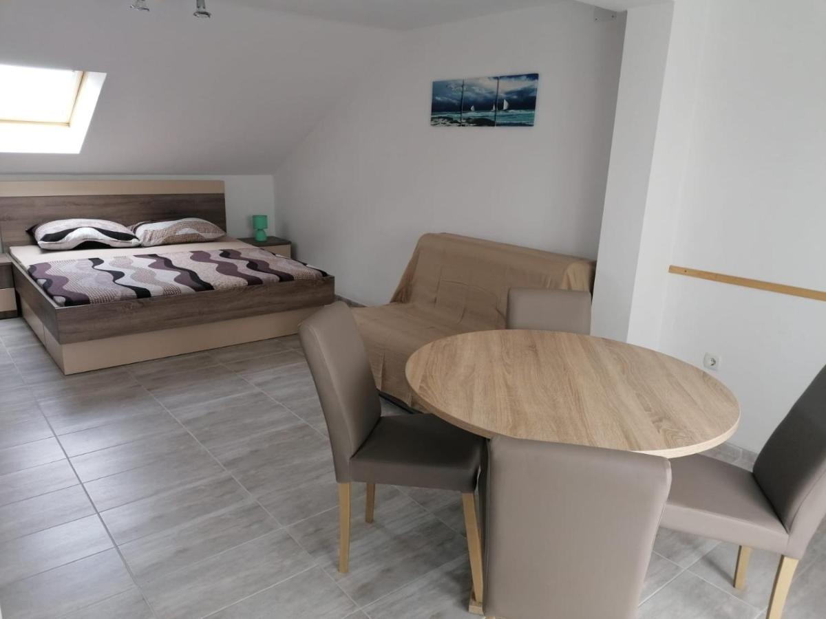 Apartment Niva Nin Exterior foto