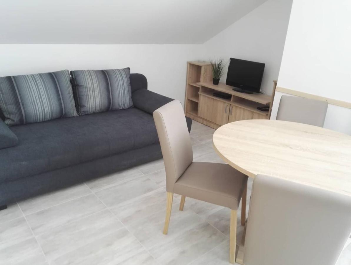 Apartment Niva Nin Exterior foto